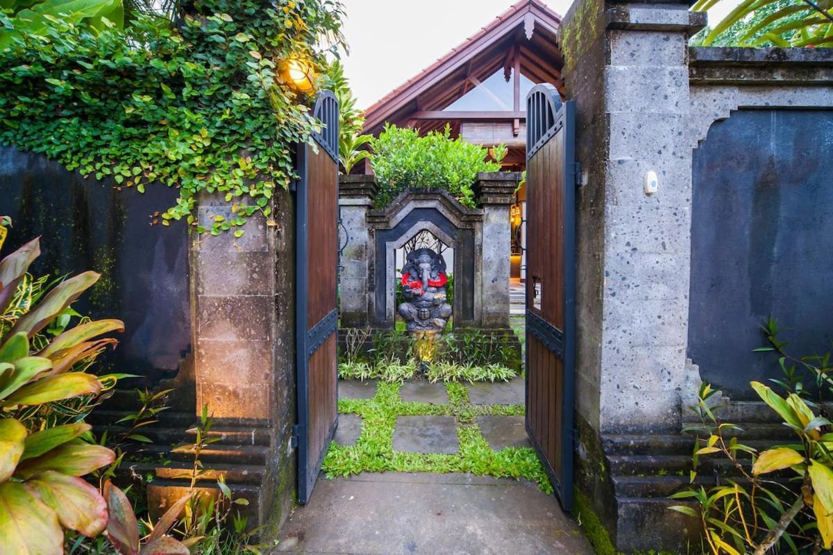 Luxury 3Br Infinity Jungle View Aashaya Villa Ubud Kültér fotó